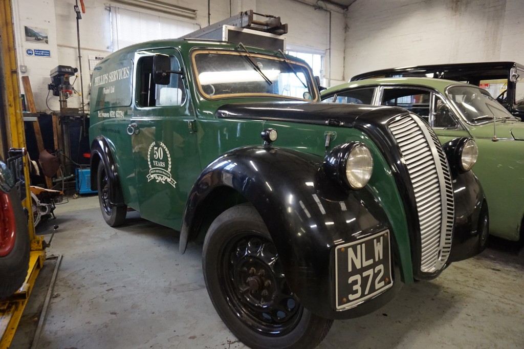 Morris Z van - On arrival at MVE