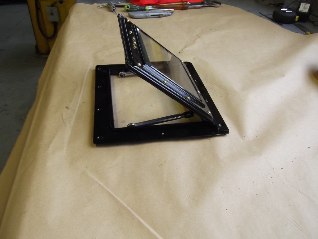 Open to allow all that cigar smoke to escape